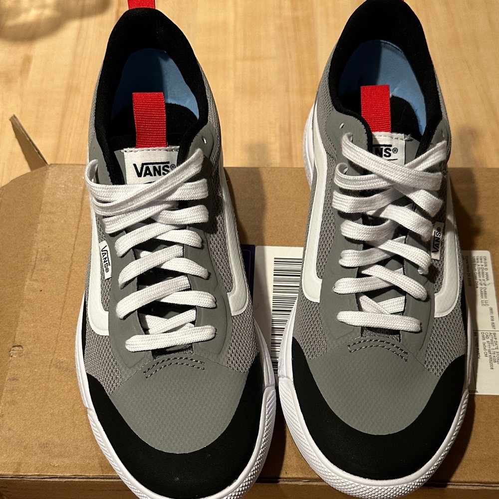 Vans Men's Gray and Black Sneakers